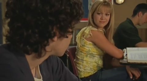DailyDuff-dot-org_LizzieMcGuire-2x22DearLizzie1108.jpg DailyDuff-dot-org_LizzieMcGuire-2x22DearLizzie1108.jpg