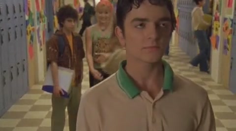 DailyDuff-dot-org_LizzieMcGuire-2x30MyFairLarry0692.jpg DailyDuff-dot-org_LizzieMcGuire-2x30MyFairLarry0692.jpg