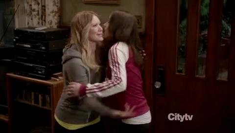 DailyDuff-dot-nl_RaisingHope-3x20TheOldGirl0379.jpg