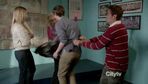 DailyDuff-dot-nl_RaisingHope-3x20TheOldGirl1046.jpg