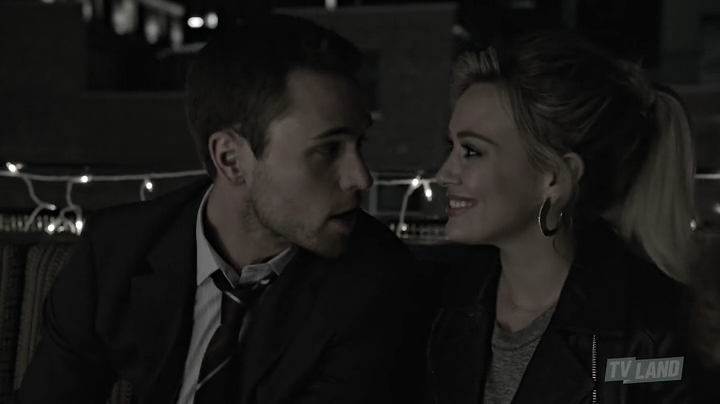DailyDuff_dot_nl-Younger2x03-0016.jpg