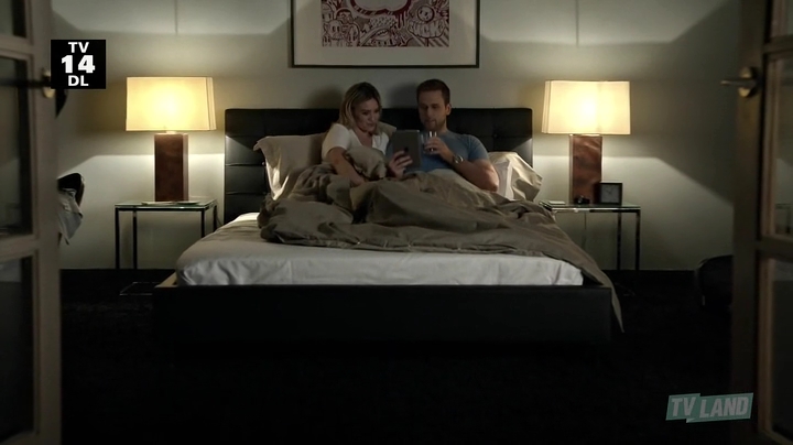 DailyDuff_dot_nl_Younger2x090806.jpg