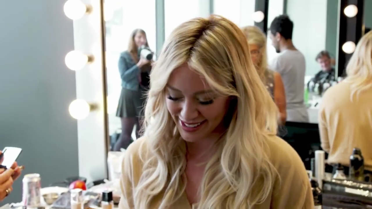 DailyDuff-dot-nl_Younger-S2FirstLook0022.jpg DailyDuff-dot-nl_Younger-S2FirstLook0022.jpg