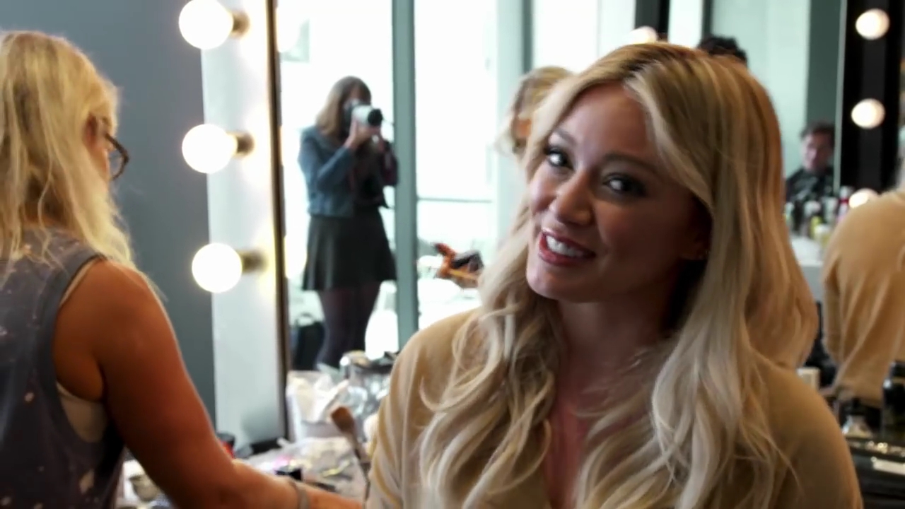 DailyDuff-dot-nl_Younger-S2FirstLook0280.jpg DailyDuff-dot-nl_Younger-S2FirstLook0280.jpg