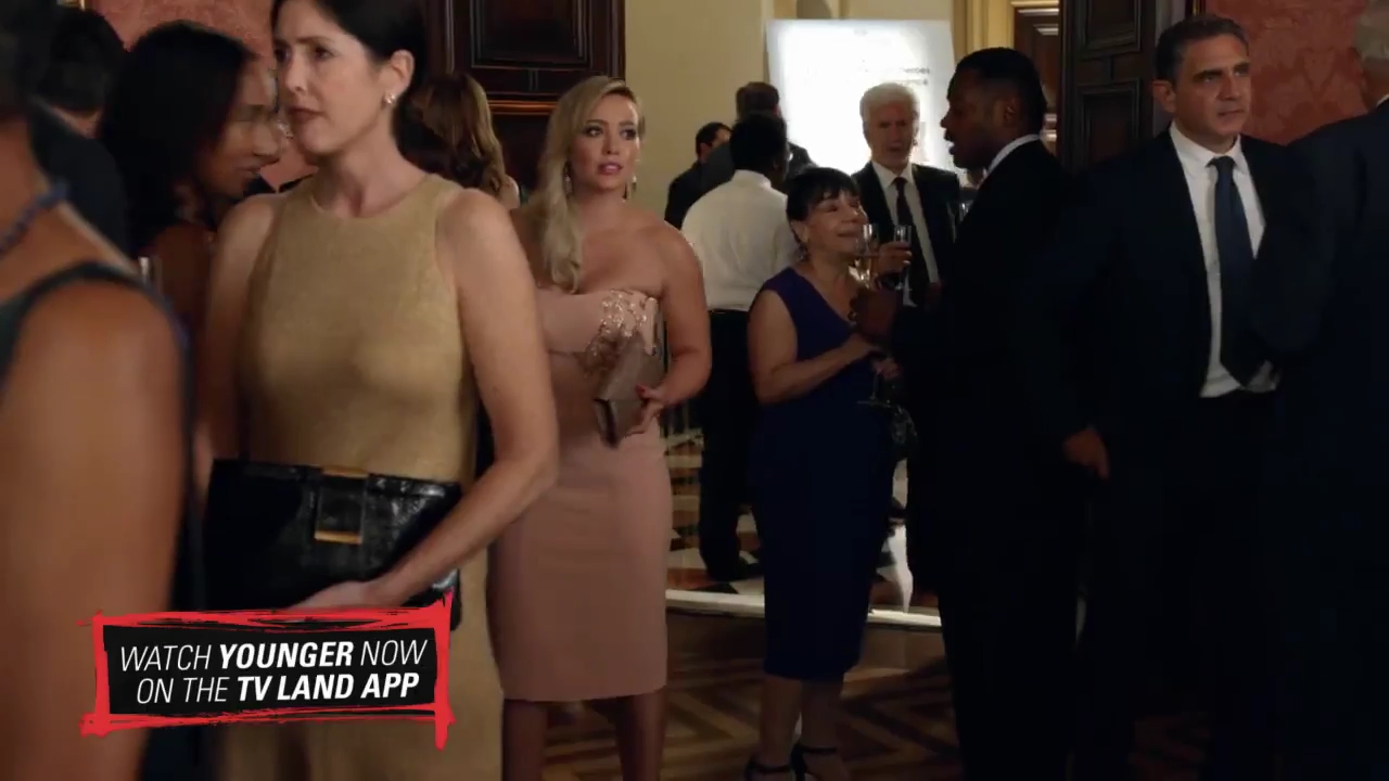 DailyDuff-dot-nl_Younger-HilaryOnKelseyFashion0040.jpg DailyDuff-dot-nl_Younger-HilaryOnKelseyFashion0040.jpg