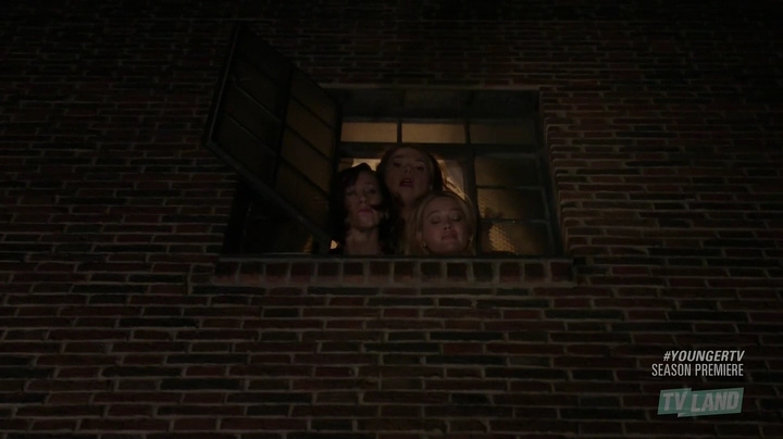 DailyDuff-dot-NL-Younger3x01-1116.jpg DailyDuff-dot-NL-Younger3x01-1116.jpg