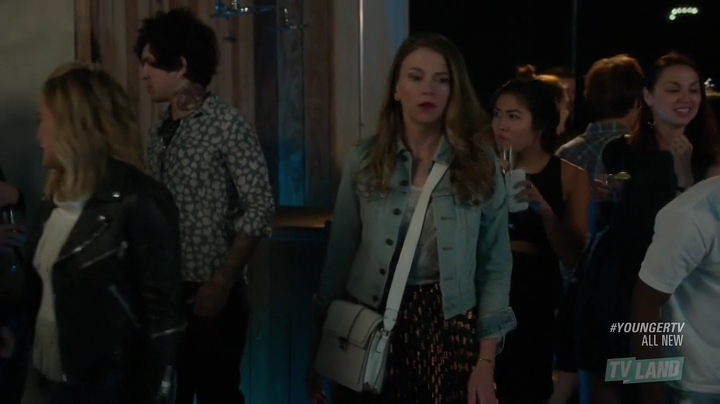 DailyDuff-dot-NL-Younger3x02-1085.jpg DailyDuff-dot-NL-Younger3x02-1085.jpg