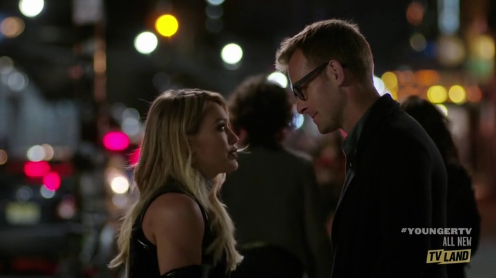 DailyDuff-dot-NL_Younger4x02GettinHyggeWithIt0689.jpg DailyDuff-dot-NL_Younger4x02GettinHyggeWithIt0689.jpg