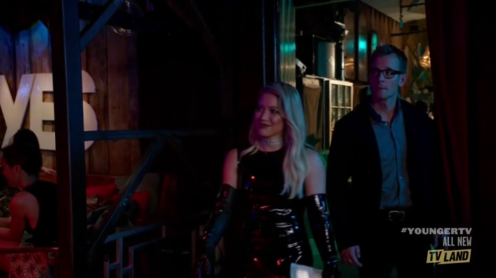DailyDuff-dot-NL_Younger4x02GettinHyggeWithIt0698.jpg DailyDuff-dot-NL_Younger4x02GettinHyggeWithIt0698.jpg