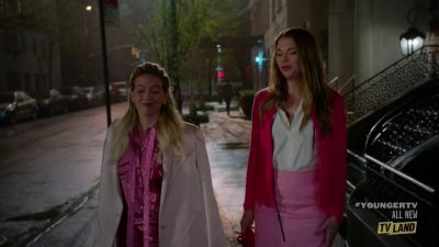 DailyDuff-dot-NL_Younger4x04InThePink0459.jpg