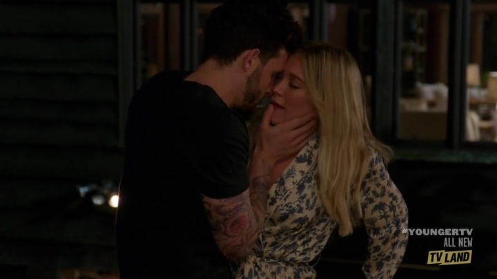 DailyDuff-dot-nl_Younger4x07FeverPitch1127.jpg DailyDuff-dot-nl_Younger4x07FeverPitch1127.jpg