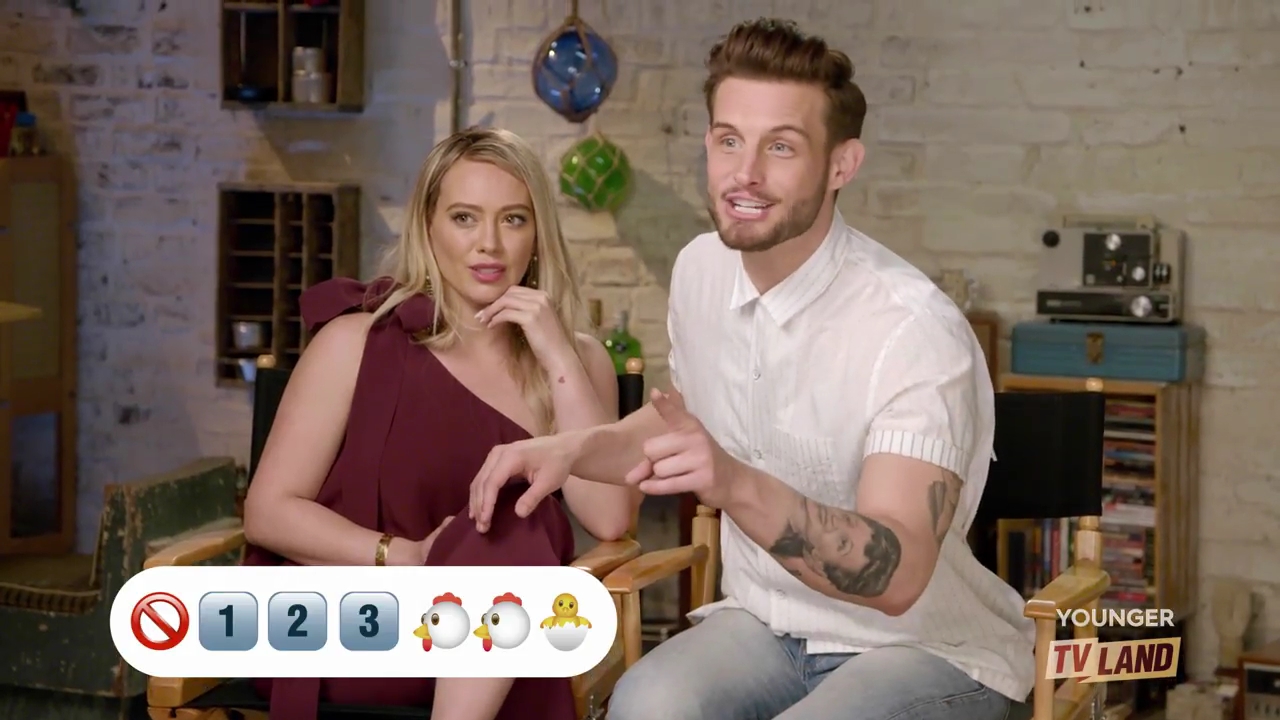 DailyDuff-dot-nl_Younger-S4-EmojiPhrases0035.jpg DailyDuff-dot-nl_Younger-S4-EmojiPhrases0035.jpg