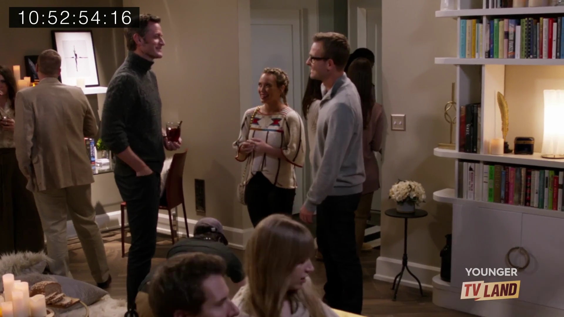DailyDuff-dot-nl_Younger-S4-Outtakes4x02-0013.jpg DailyDuff-dot-nl_Younger-S4-Outtakes4x02-0013.jpg