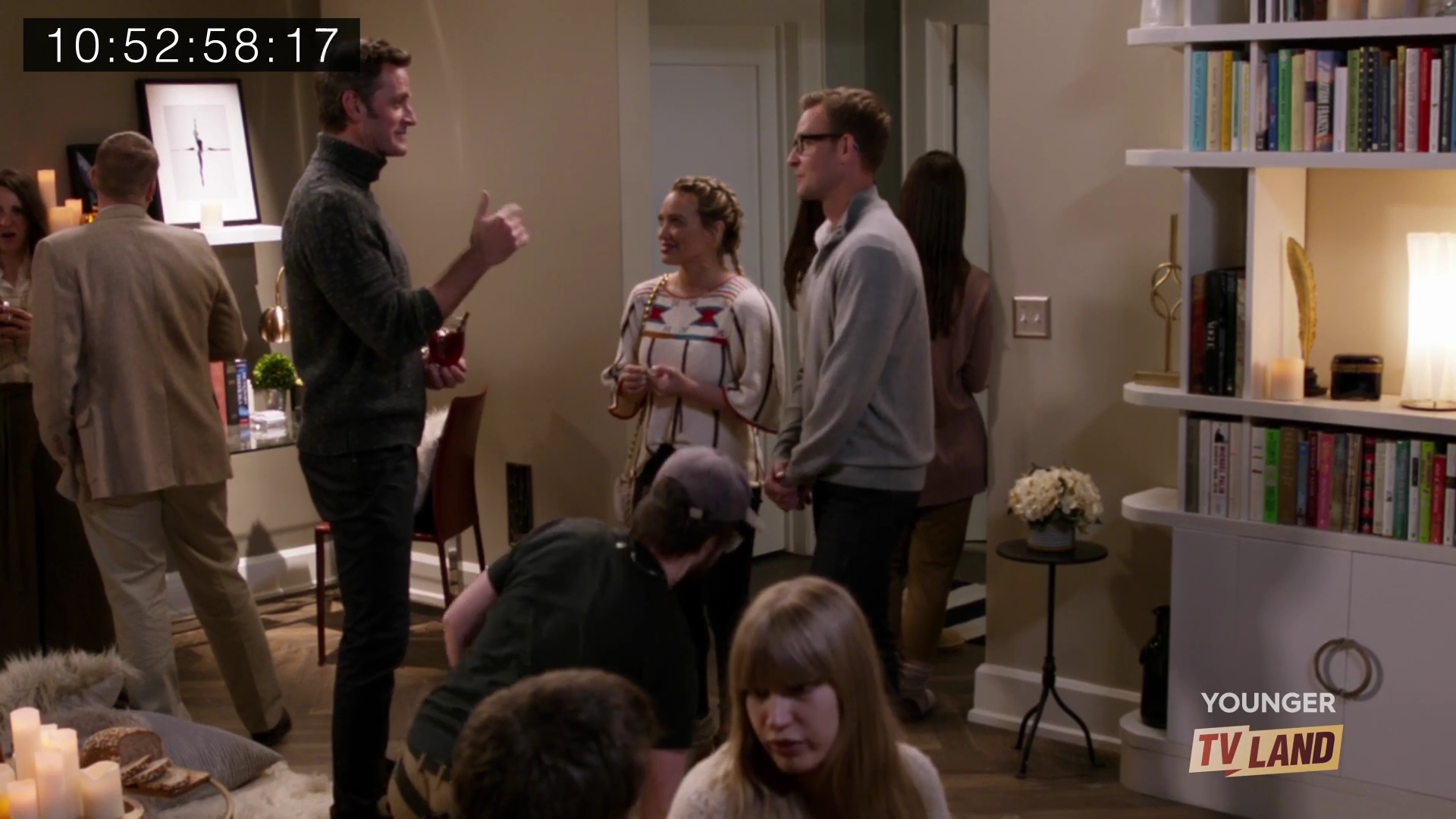 DailyDuff-dot-nl_Younger-S4-Outtakes4x02-0021.jpg DailyDuff-dot-nl_Younger-S4-Outtakes4x02-0021.jpg