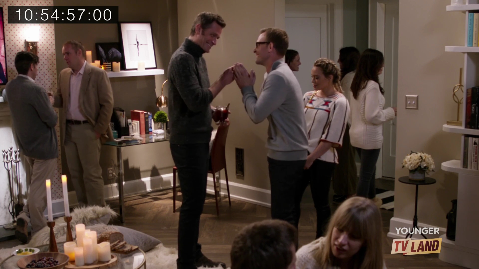 DailyDuff-dot-nl_Younger-S4-Outtakes4x02-0023.jpg DailyDuff-dot-nl_Younger-S4-Outtakes4x02-0023.jpg