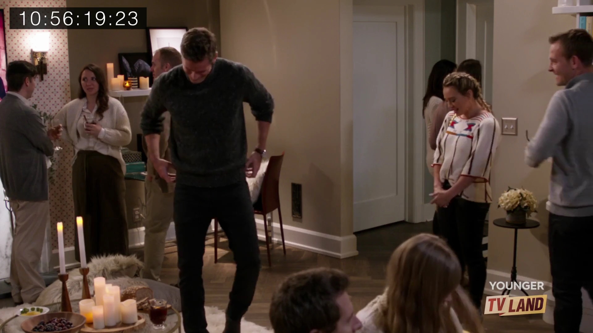 DailyDuff-dot-nl_Younger-S4-Outtakes4x02-0051.jpg DailyDuff-dot-nl_Younger-S4-Outtakes4x02-0051.jpg
