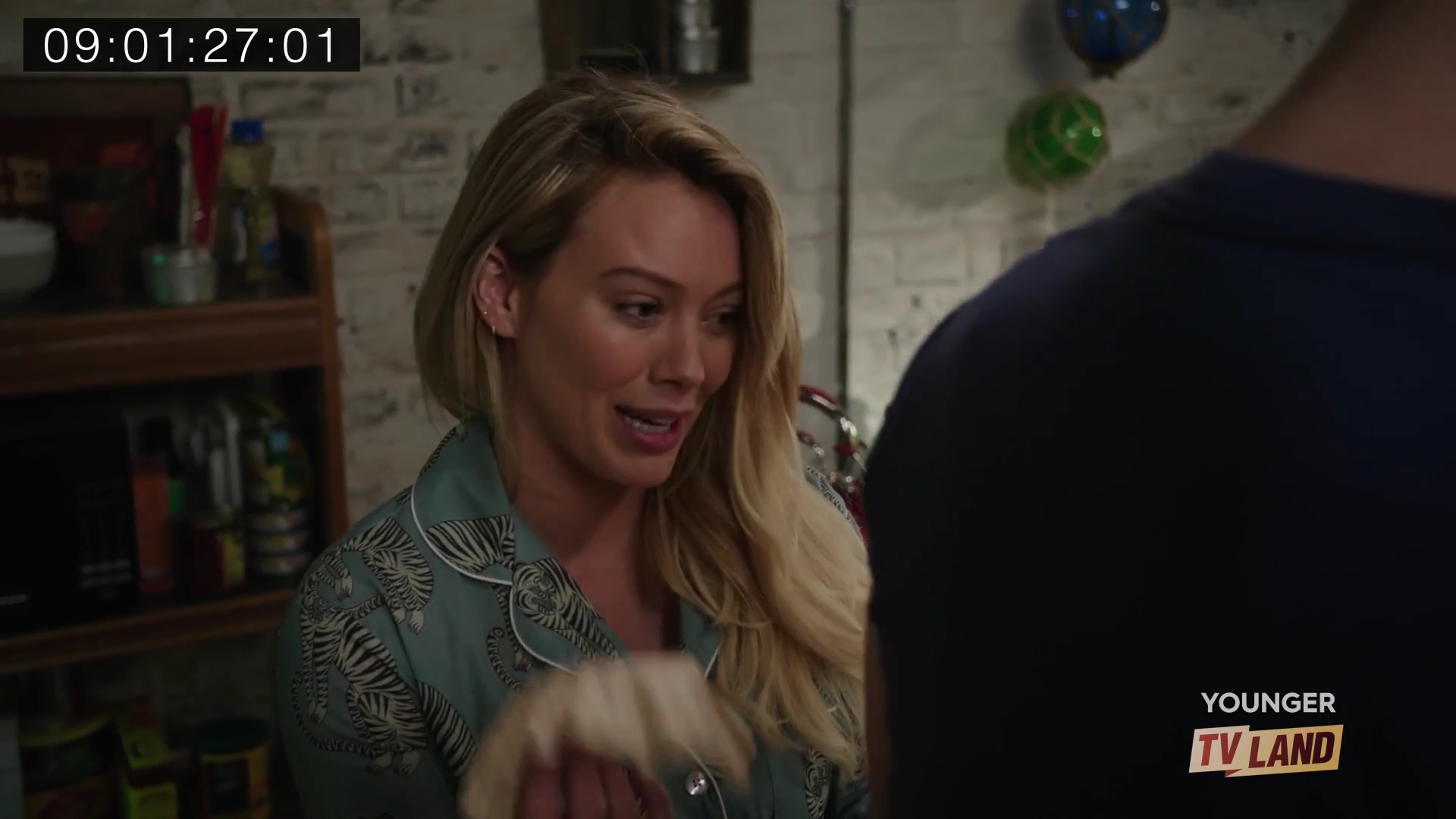 DailyDuff-dot-nl_Younger-S4-Outtakes4x02-0115.jpg DailyDuff-dot-nl_Younger-S4-Outtakes4x02-0115.jpg