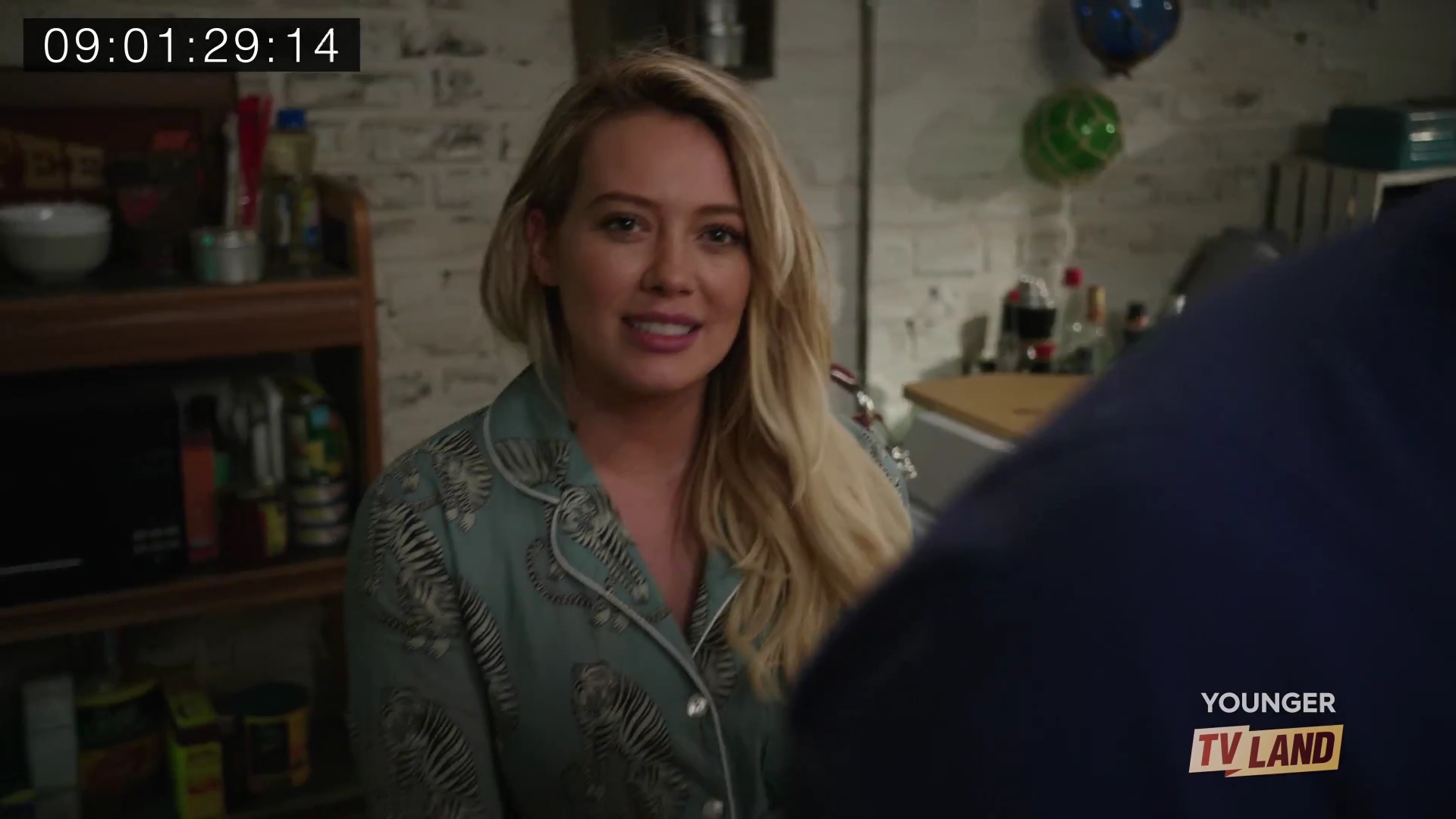 DailyDuff-dot-nl_Younger-S4-Outtakes4x02-0120.jpg DailyDuff-dot-nl_Younger-S4-Outtakes4x02-0120.jpg