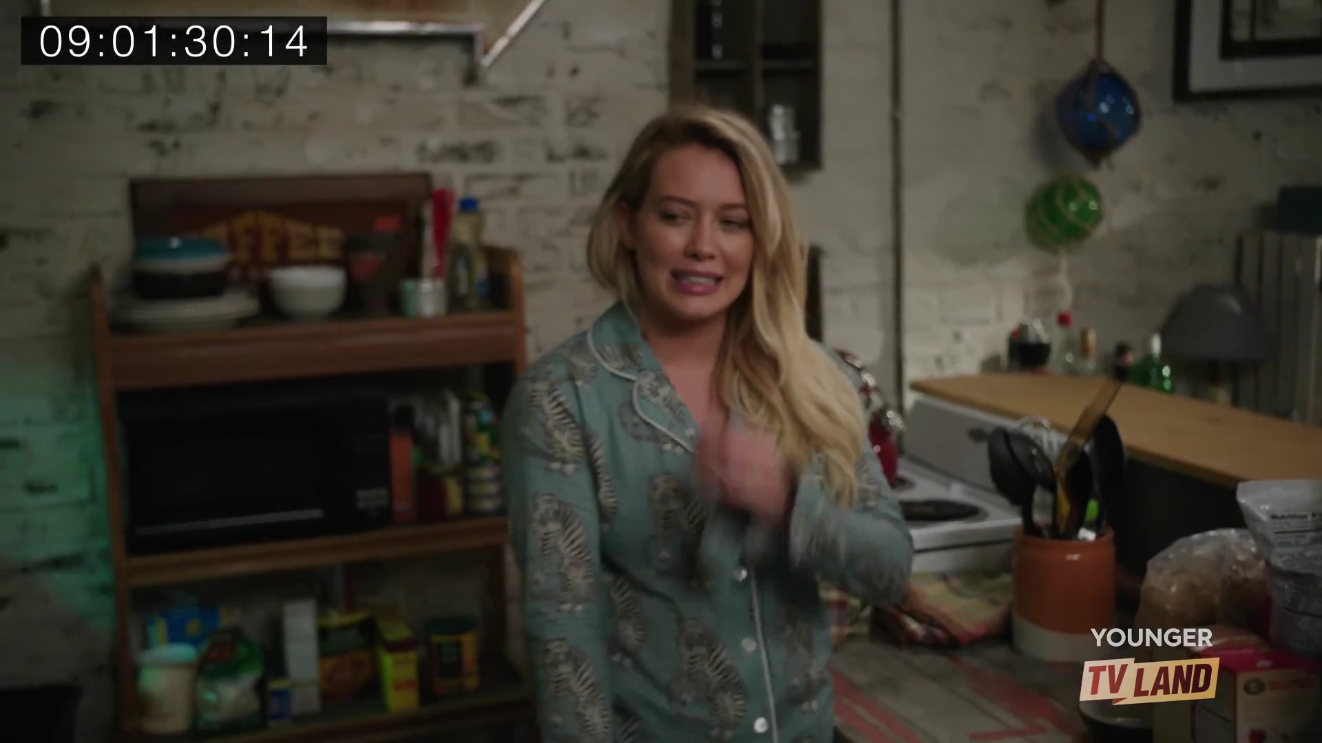 DailyDuff-dot-nl_Younger-S4-Outtakes4x02-0122.jpg DailyDuff-dot-nl_Younger-S4-Outtakes4x02-0122.jpg