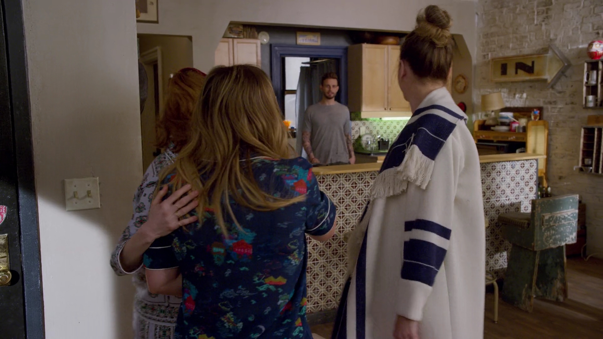 DailyDuff-dot-nl_Younger5x020110.jpg