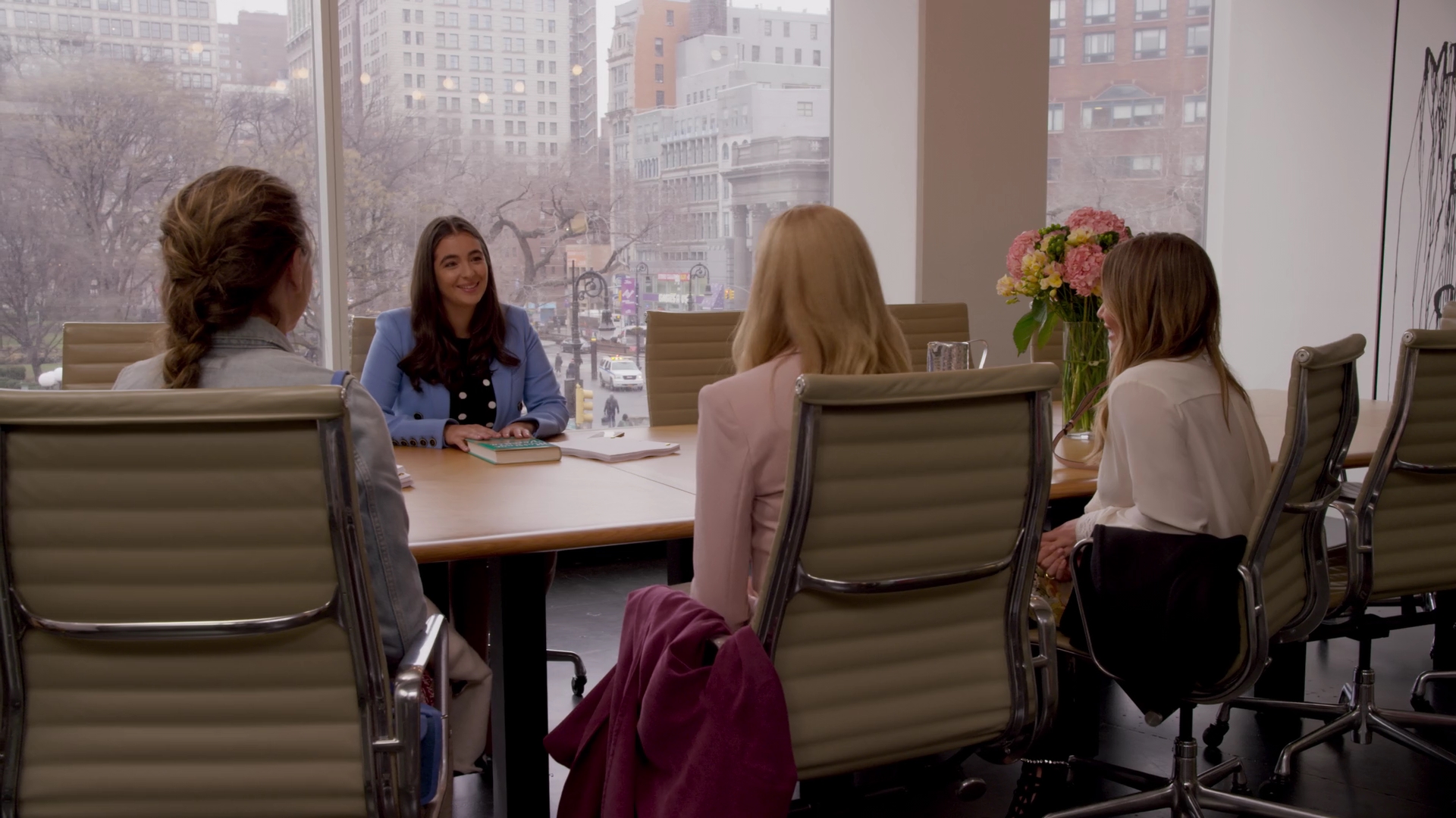 DailyDuff-dot-nl_Younger5x020492.jpg