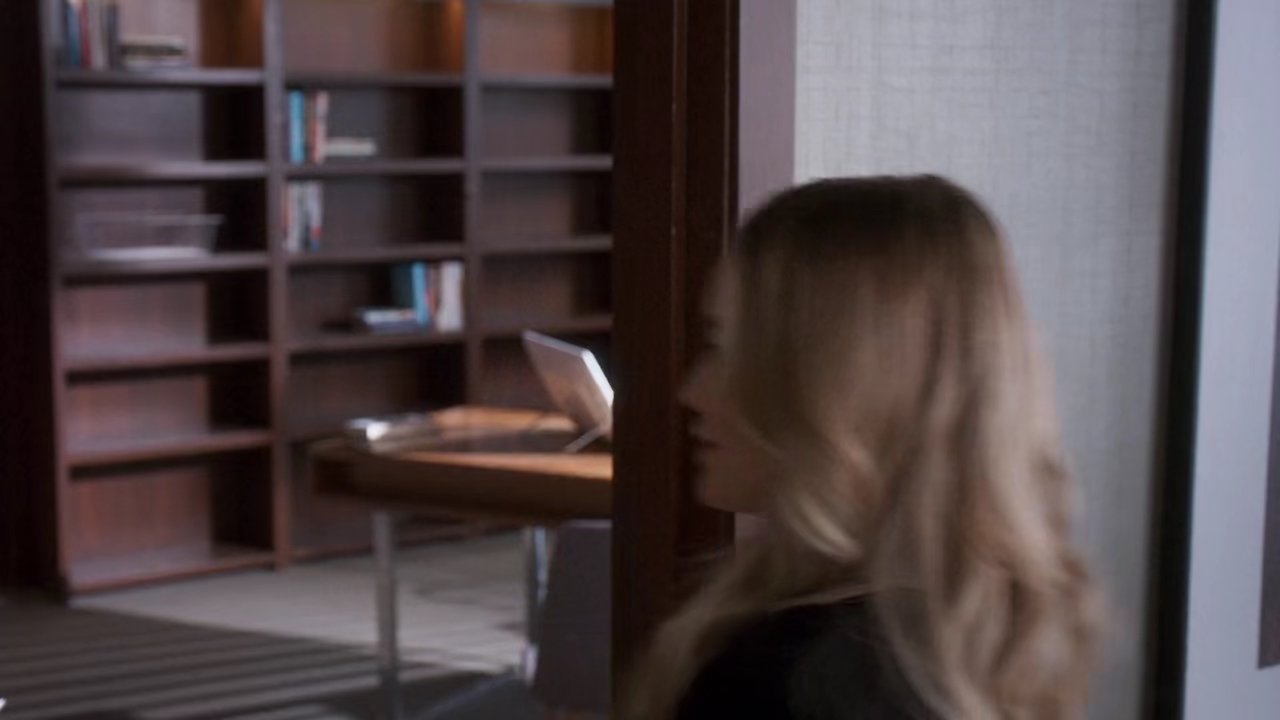 DailyDuff-dot-nl_Younger6x01-1909.jpg