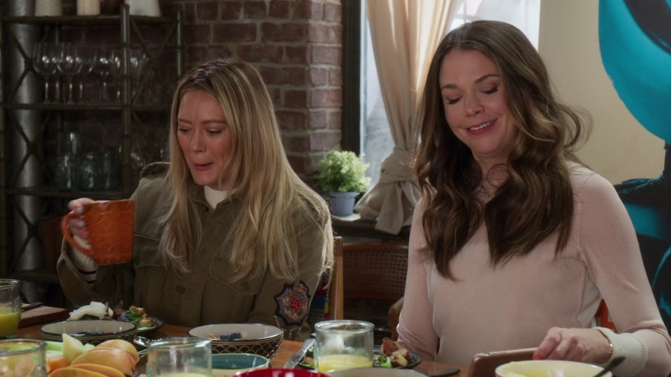 DailyDuff-dot-nl_Younger6x03-0102.jpg
