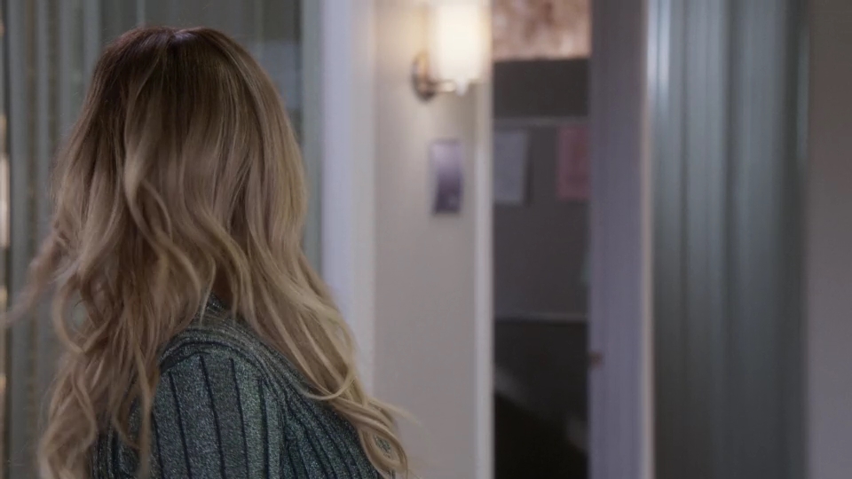 DailyDuff-dot-nl_Younger6x03-0701.jpg