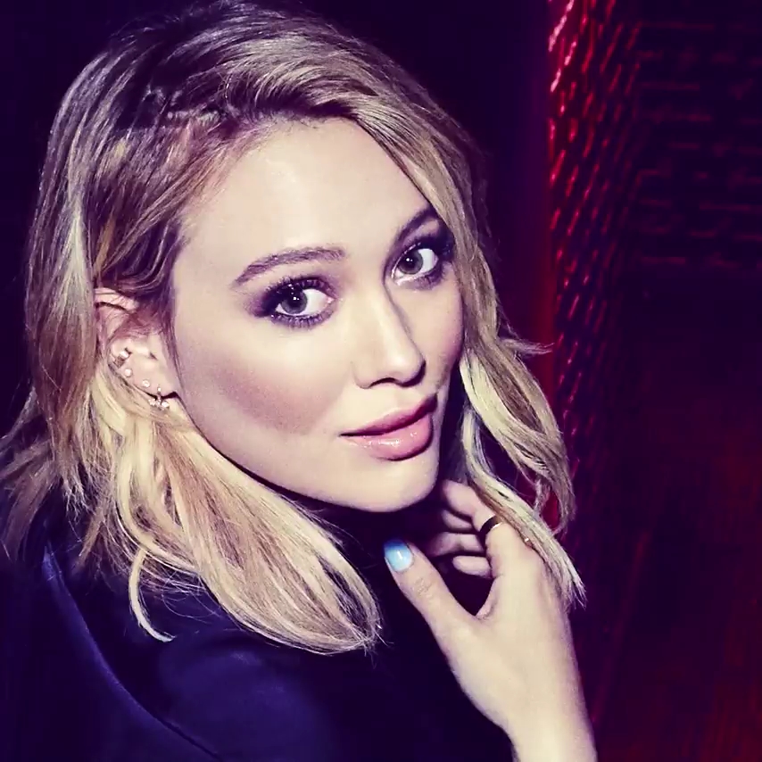 DailyDuff-dot-nl_YoungerS6-HilaryLovesAlpacas0142.jpg DailyDuff-dot-nl_YoungerS6-HilaryLovesAlpacas0142.jpg