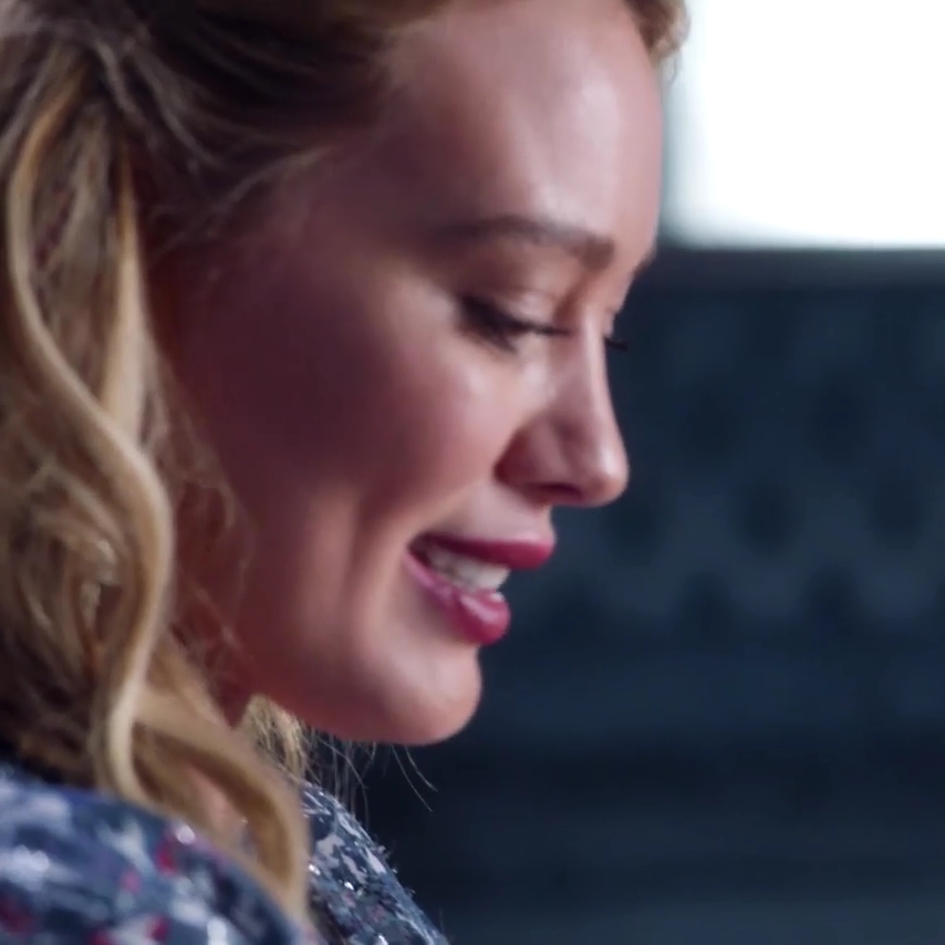 DailyDuff-dot-nl_YoungerS6-HilaryLovesAlpacas0156.jpg DailyDuff-dot-nl_YoungerS6-HilaryLovesAlpacas0156.jpg