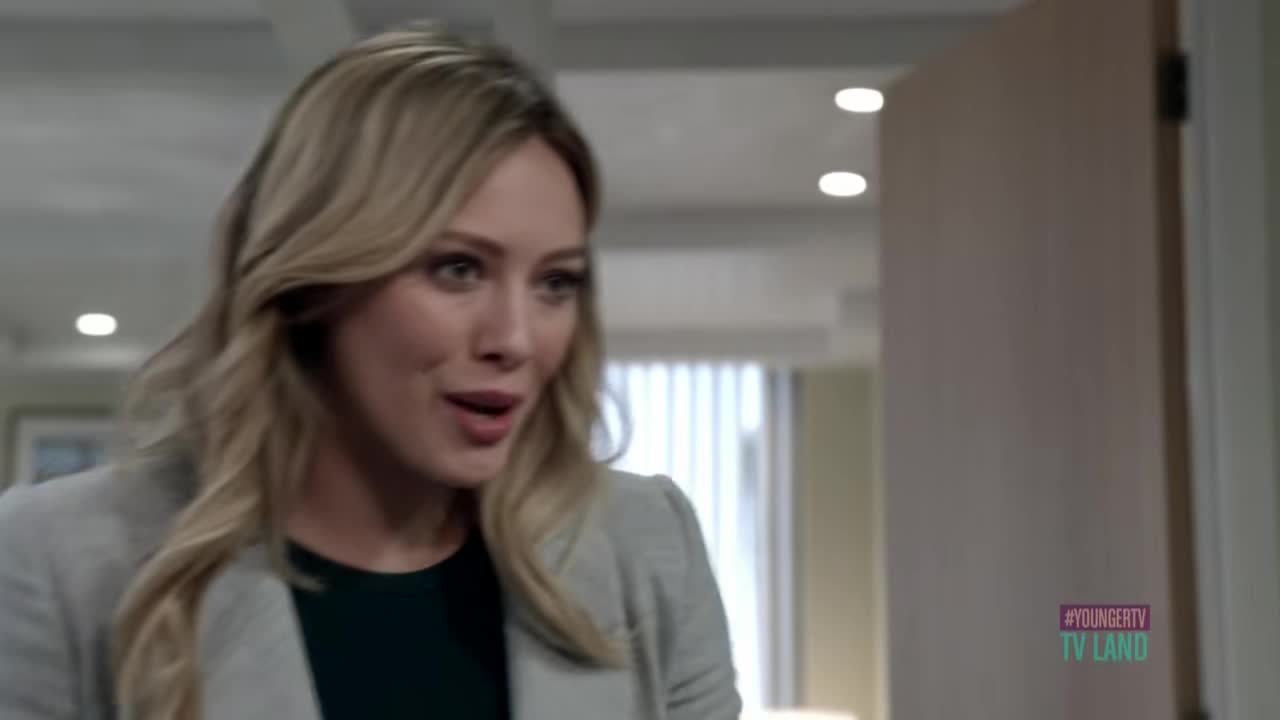 DailyDuff-dot-nl_Younger1x01-00001.jpg