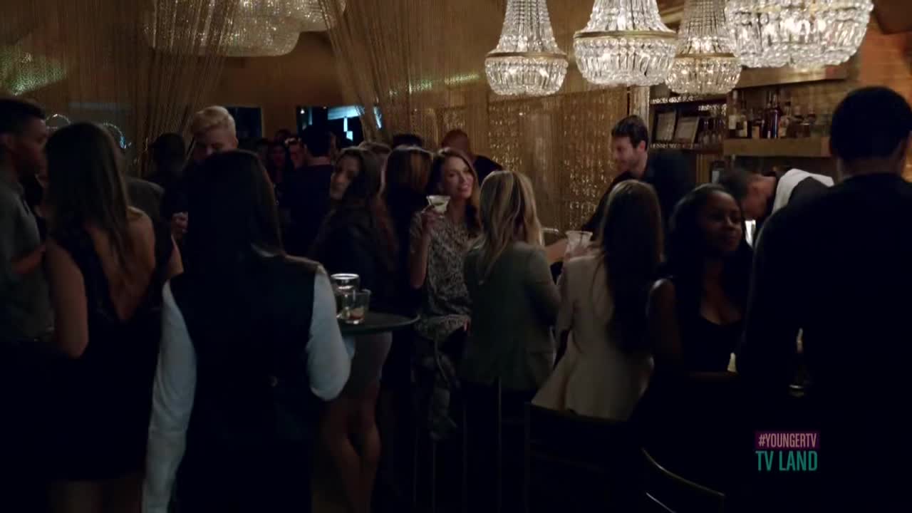 DailyDuff-dot-nl_Younger1x04-00049.jpg