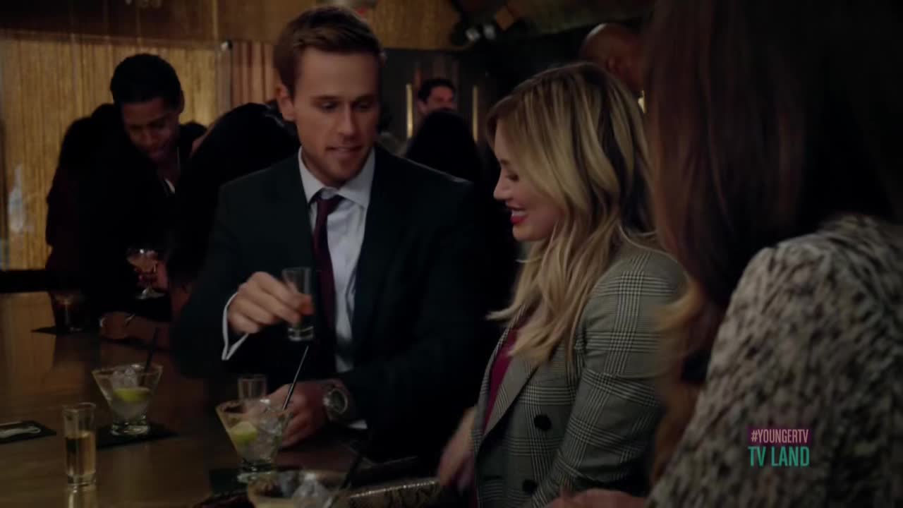 DailyDuff-dot-nl_Younger1x04-00136.jpg