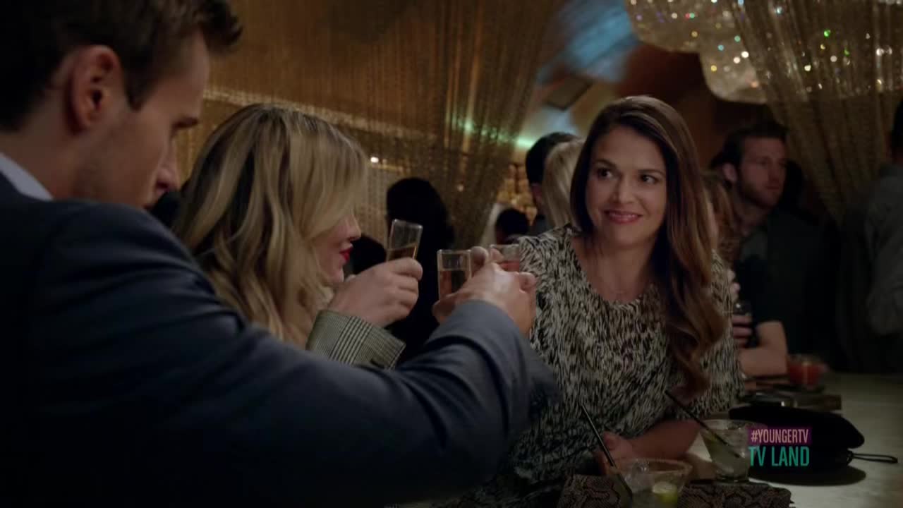 DailyDuff-dot-nl_Younger1x04-00141.jpg