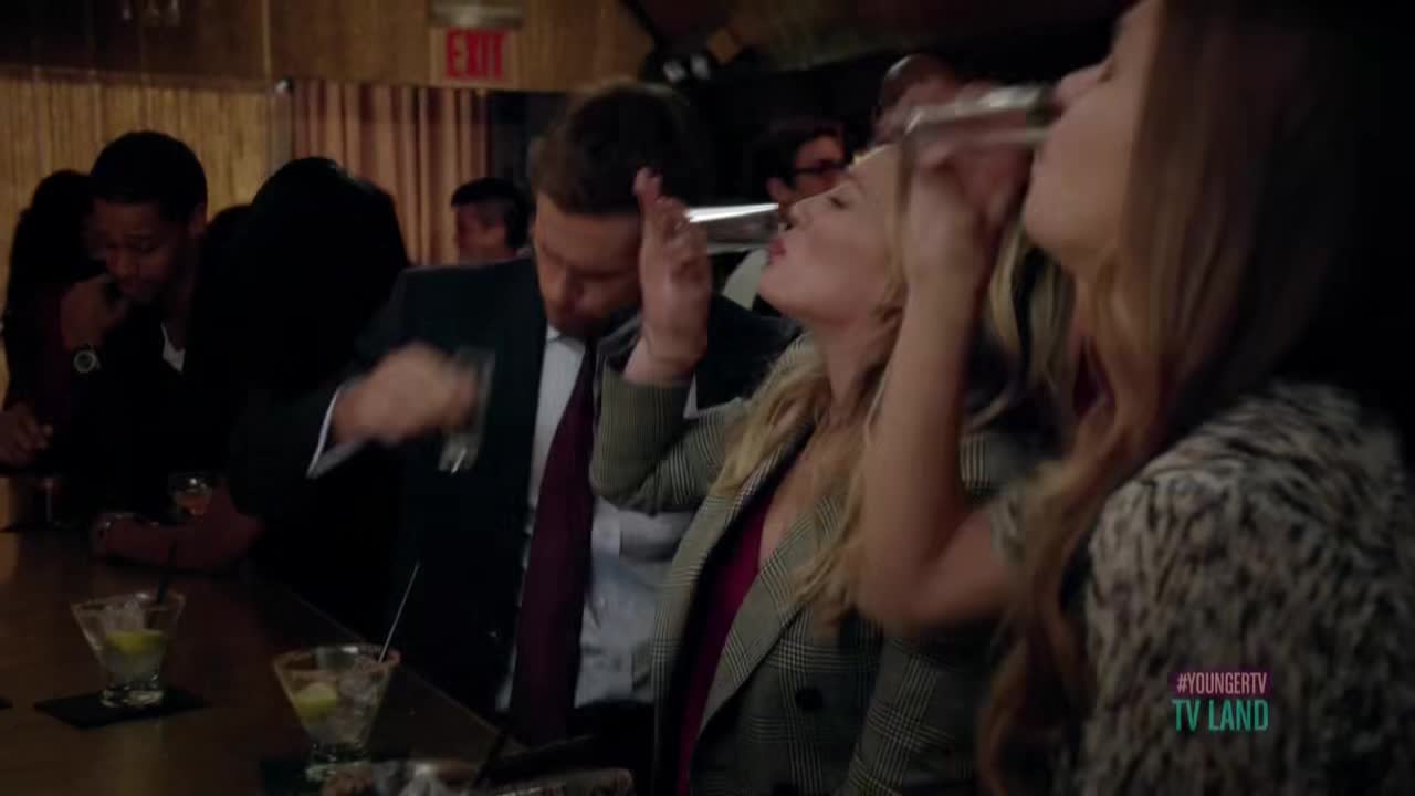 DailyDuff-dot-nl_Younger1x04-00144.jpg
