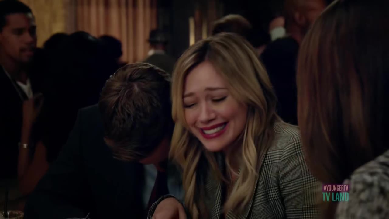 DailyDuff-dot-nl_Younger1x04-00208.jpg