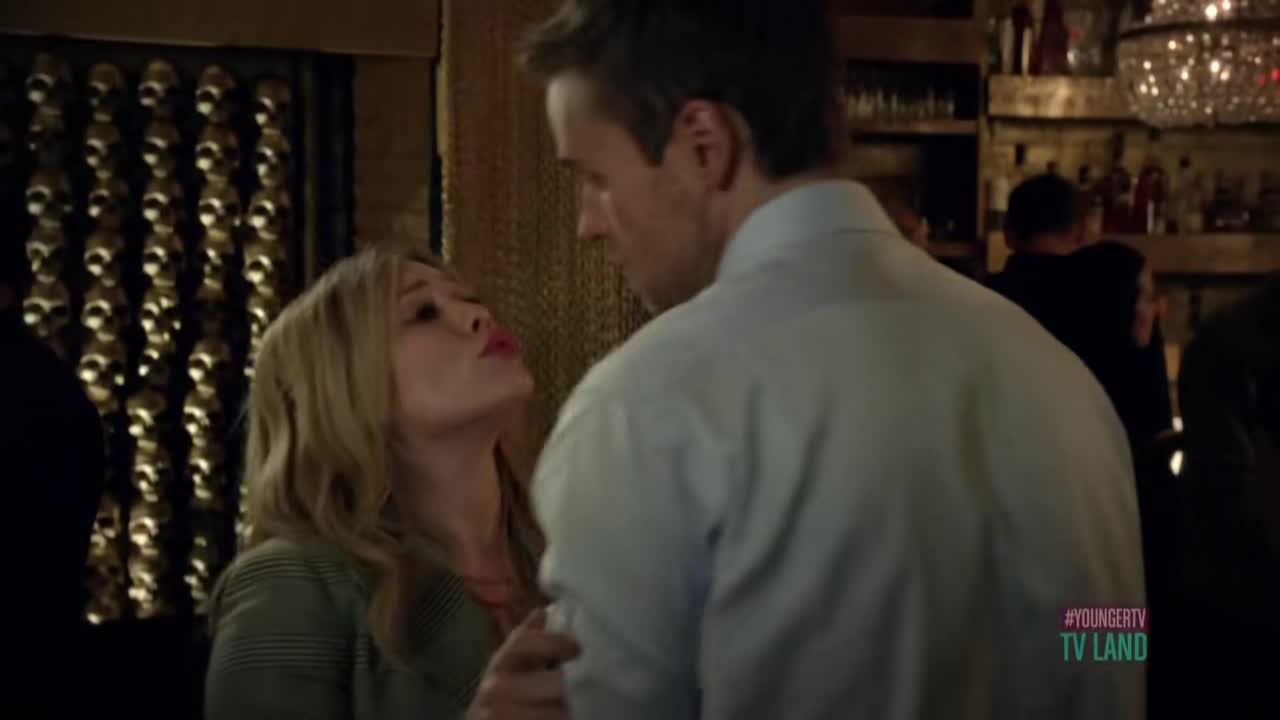 DailyDuff-dot-nl_Younger1x04-00250.jpg