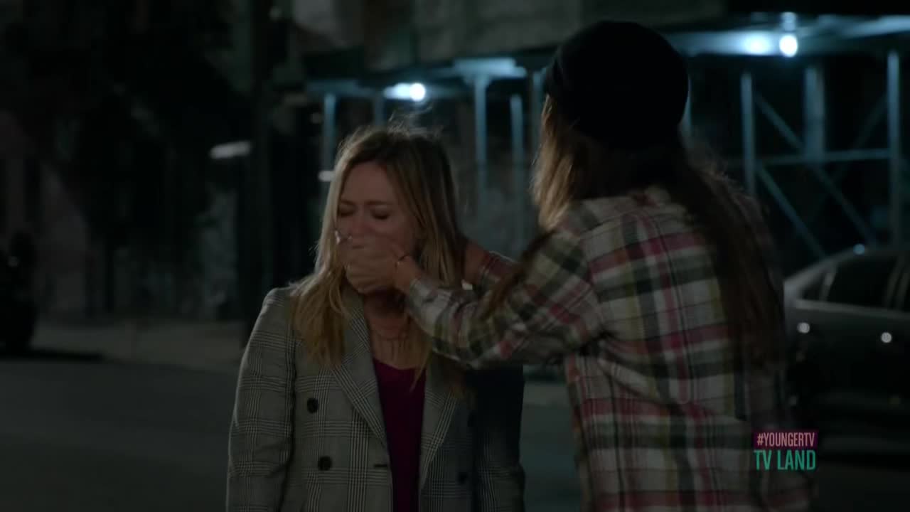 DailyDuff-dot-nl_Younger1x04-00327.jpg