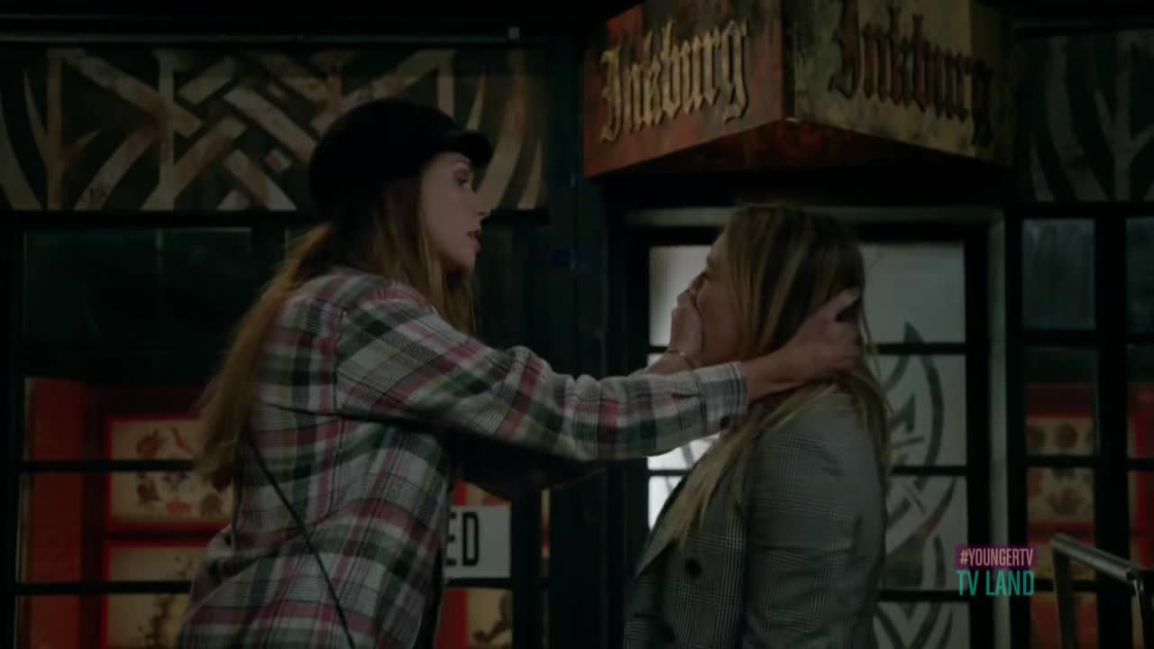 DailyDuff-dot-nl_Younger1x04-00328.jpg