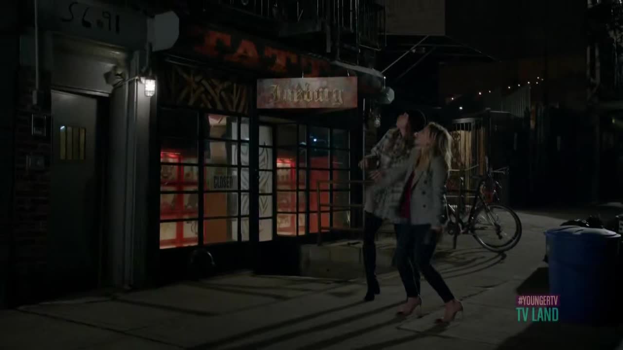 DailyDuff-dot-nl_Younger1x04-00336.jpg