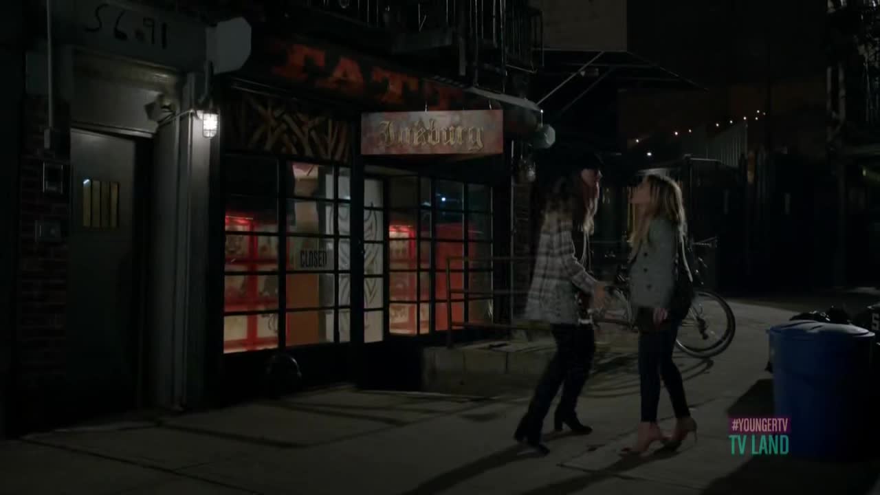 DailyDuff-dot-nl_Younger1x04-00338.jpg