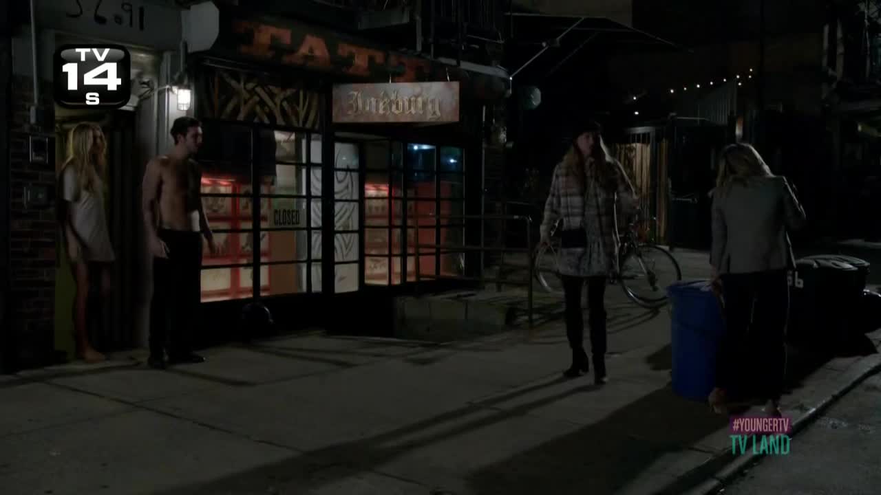 DailyDuff-dot-nl_Younger1x04-00347.jpg