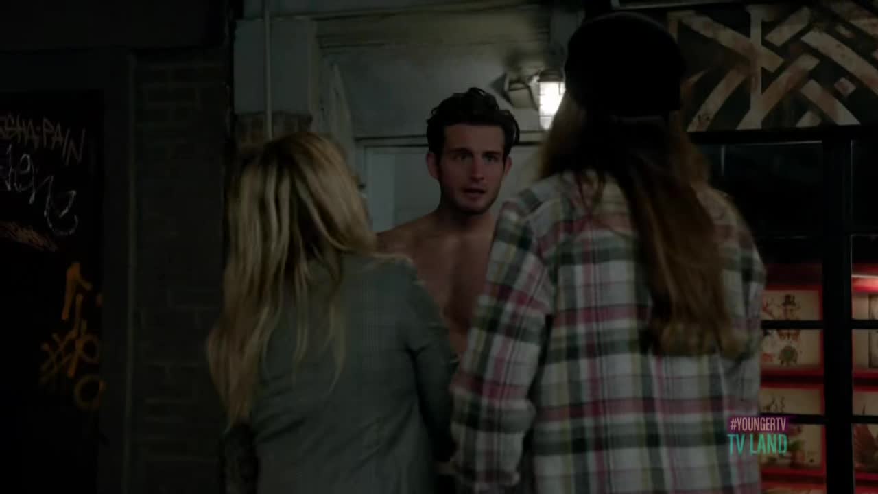 DailyDuff-dot-nl_Younger1x04-00354.jpg