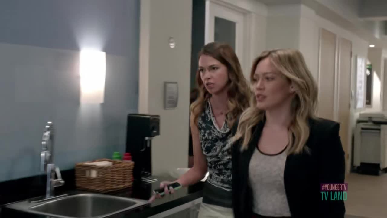 DailyDuff-dot-nl_Younger1x04-00401.jpg