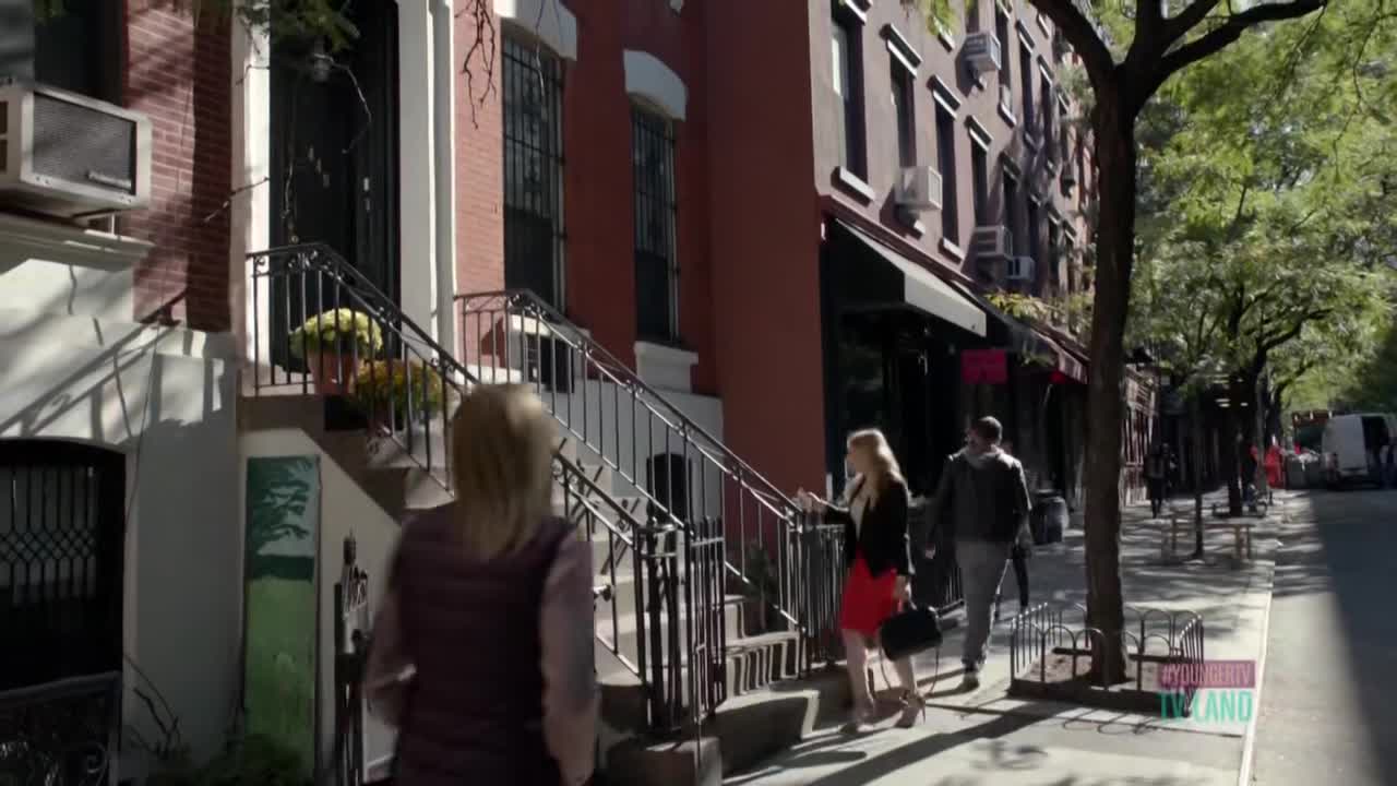 DailyDuff-dot-nl_Younger1x04-00441.jpg