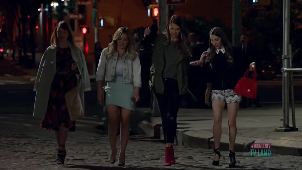 DailyDuff-dot-nl_Younger1x05-00144.jpg