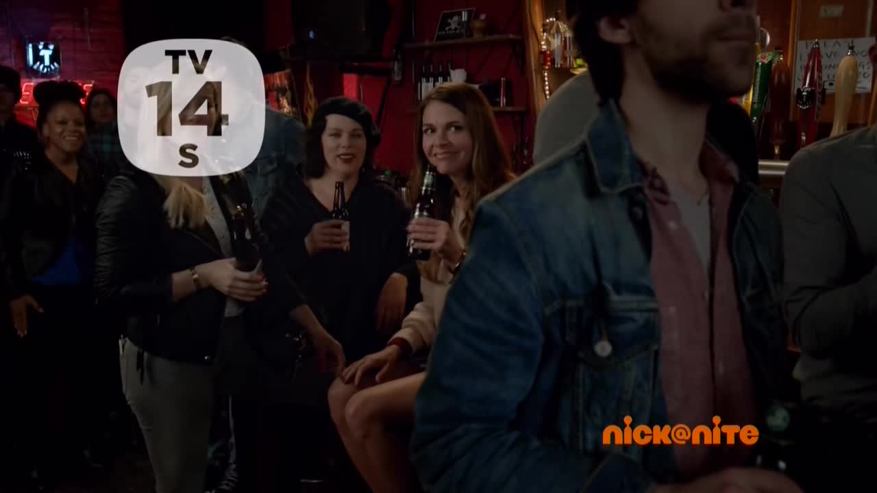 DailyDuff-dot-nl_Younger1x07-00001.jpg