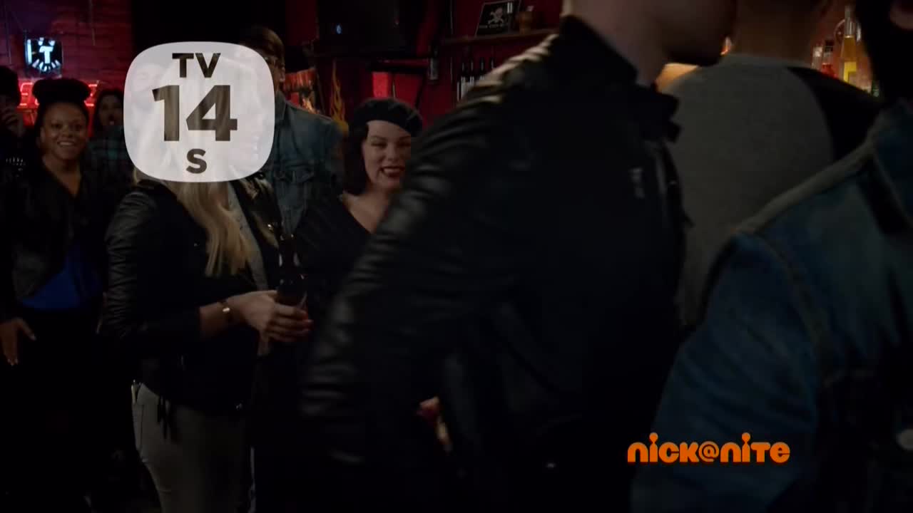 DailyDuff-dot-nl_Younger1x07-00003.jpg