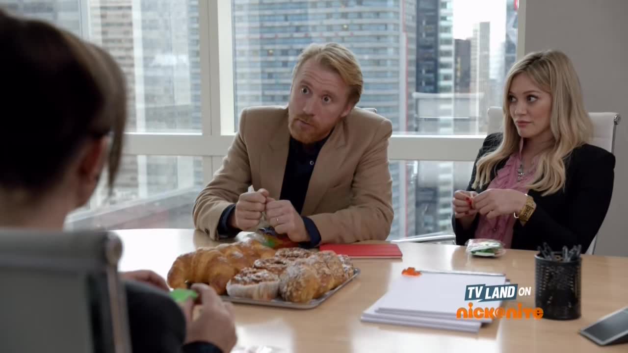 DailyDuff-dot-nl_Younger1x07-00111.jpg