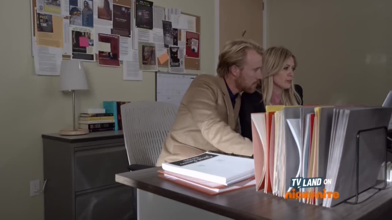 DailyDuff-dot-nl_Younger1x07-00114.jpg